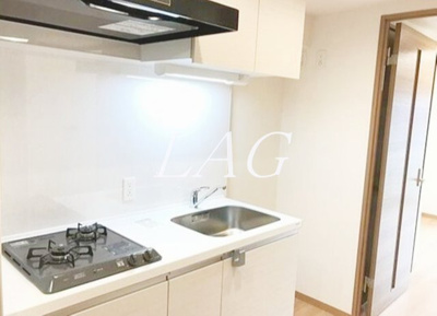 【キッチン】 | ロイヤルブルーム | キッチンです。