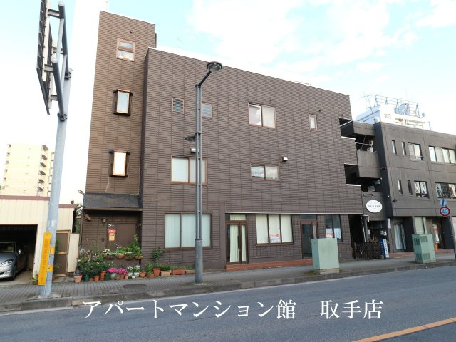 野口ビルの外観