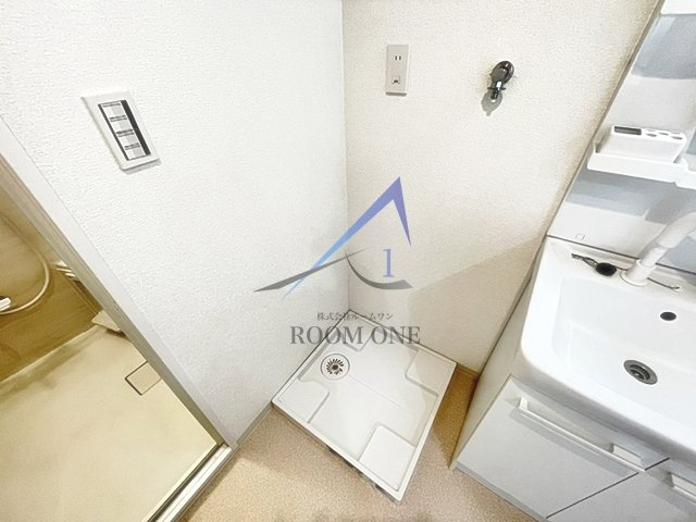 メゾン・ドゥ・メジロの設備|洗濯機置き場です。