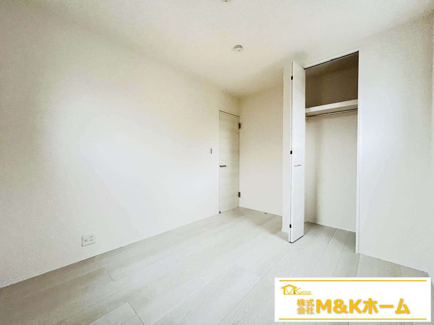 半田市本町2丁目　全1棟の設備|ドアを開ける前に来訪者の顔を確認できるので防犯上も安心です！