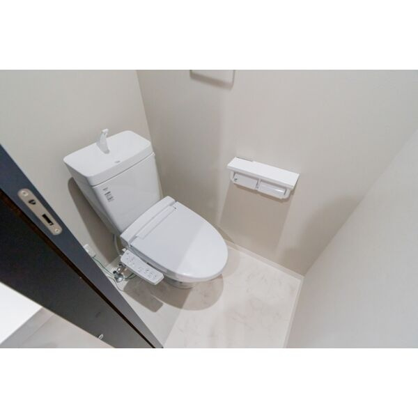 CASA垂水駅前のトイレ