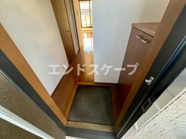 ボナールアークAの玄関|高崎、前橋エリアのお部屋探しはエンドスケープまで！お客様の理想お聞かせ下さい♪