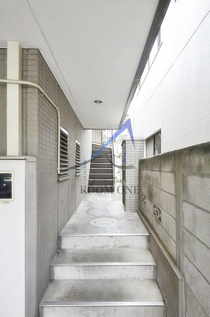 ヒルズガーデン東雪谷のその他共用部分|共用通路です。