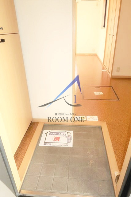 マーベルサイド一番館の玄関|玄関です。