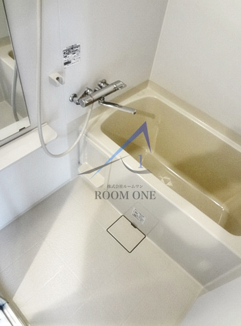 横浜翠葉BuildingⅠの浴室|お風呂です。