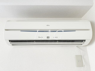 【設備】 | カサデ元町ビル | エアコンです。