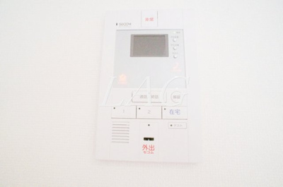 【セキュリティ】 | リブリ・コーポ・樹 | モニター付きインターフォンです。