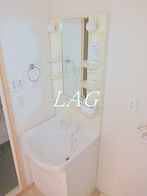 【独立洗面台】 | アーバンフォート住吉 | 独立洗面台です。