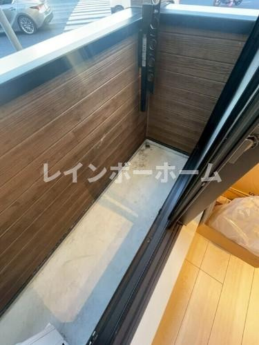 ユノ西船橋のバルコニー