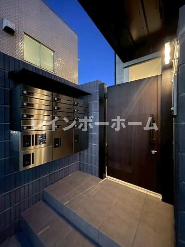 ユノ西船橋のエントランス