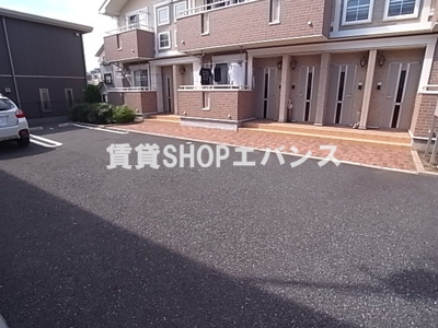 【駐車場】 | フラワーレジデンス