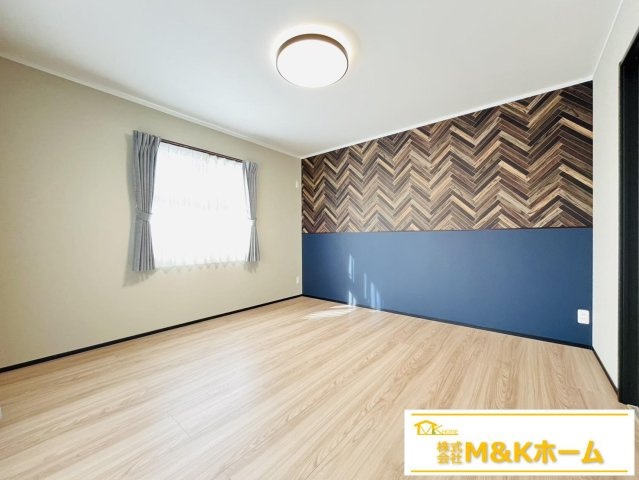 半田市有楽町3丁目　全3棟　3号棟の洋室|洋室8帖　主寝室におすすめです♪