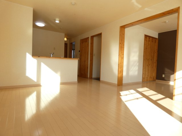 まる太君ランド・謝謝の居間・リビング