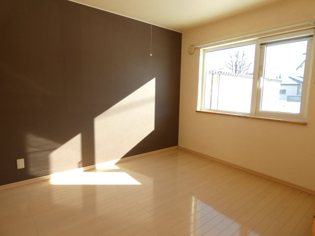 まる太君ランド・謝謝の洋室