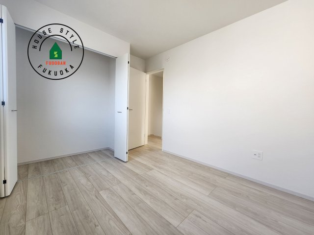 福岡市東区雁の巣2丁目第6-2棟（1号棟）　の洋室|採光良好な洋室は全居室、複層ガラスの遮熱効果と断熱効果で、一年中快適に過ごせます。