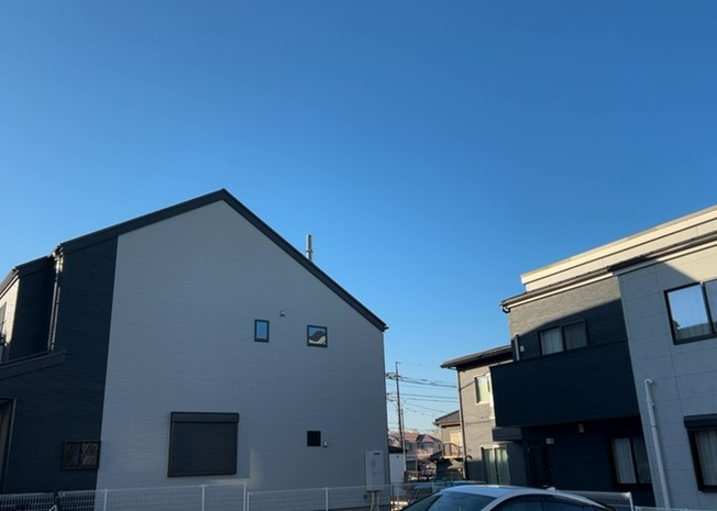 【展望】 | 眺望を気にして物件を探す場合、前面に建物が建っていないか現地で確認しましょう！前面に建物があると景色はもちろん、日当たりや風通しにも影響が出てきます。住んだ時のことを想像しながら現地見学をしましょう。