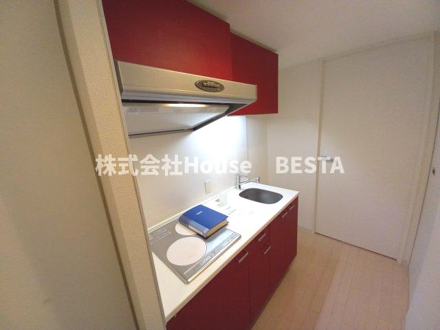 レジディア神戸磯上のキッチン