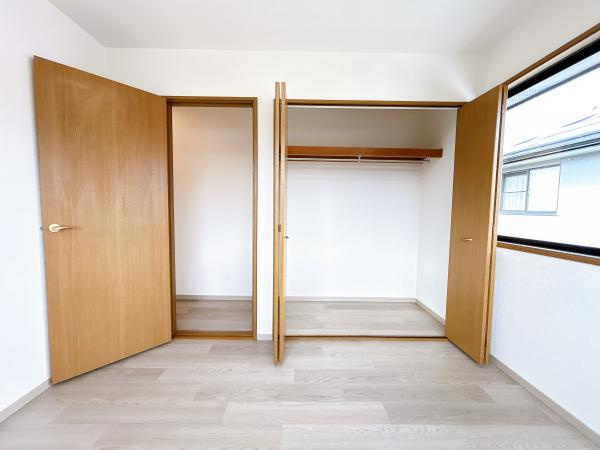 【洋室】 | 仲介手数料無料！東岐波小学校に通えるリフォーム済み中古住宅　宇部市東岐波 | 洋室です