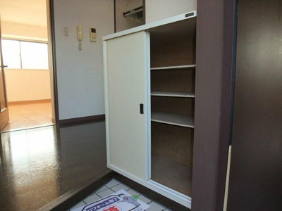 【玄関】 | パレセーヌ平町