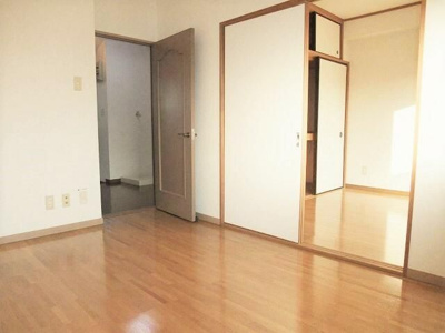 【寝室】 | パレセーヌ平町