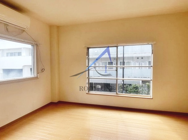 第２２オーナーズビルの居間・リビング|洋室のお部屋です。