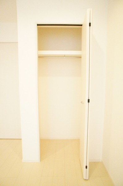 大和市上草柳１丁目の賃貸マンションの収納|洋服多い方にもおすすめ♪