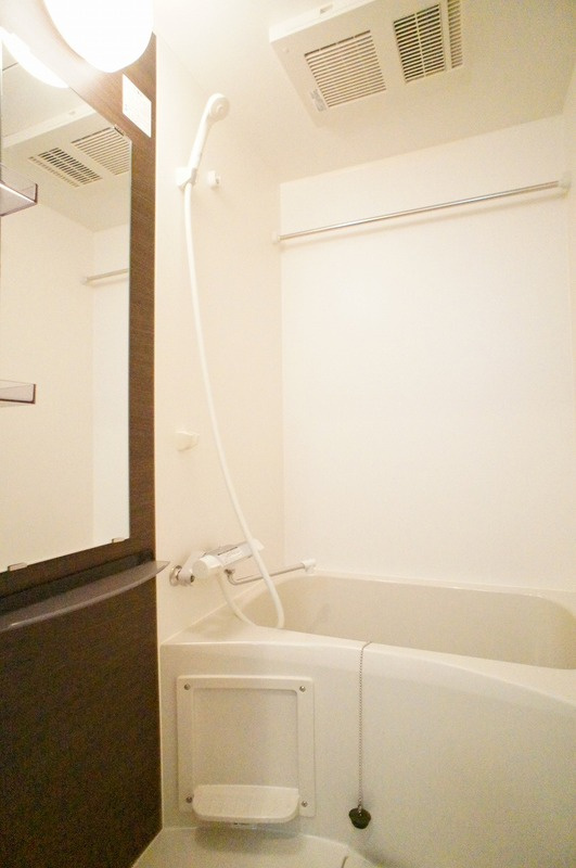 大和市上草柳１丁目の賃貸マンションの浴室|清潔感のあるお風呂です♪