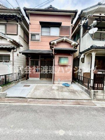 庄内幸町2丁目一戸建の駐車場|軽なら駐車可。