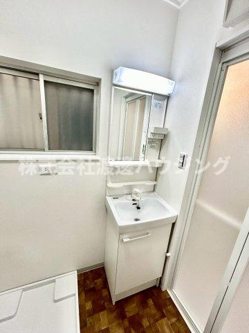 庄内幸町2丁目一戸建の洗面所