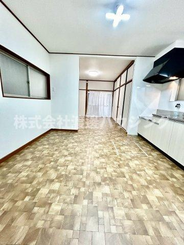 庄内幸町2丁目一戸建の居間・リビング