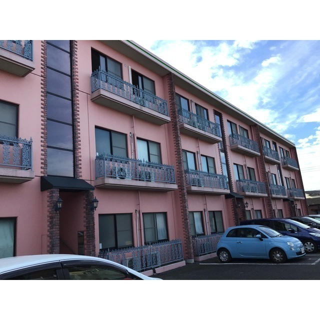 ルネスシーナの外観