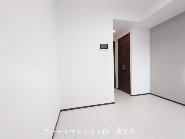 ジェノヴィア天王台のエントランス