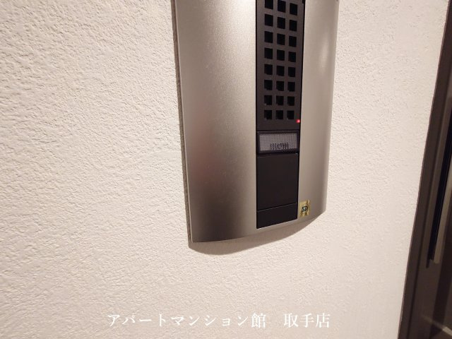 ジェノヴィア天王台のエントランス