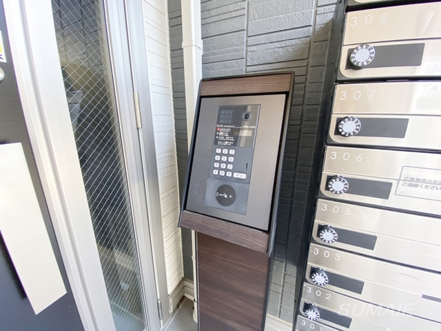 ルリアン北小岩Ⅲのセキュリティ|モニタ付きオートロック完備！