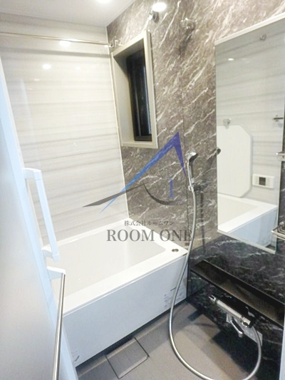 XEBEC上野の浴室|お風呂です。