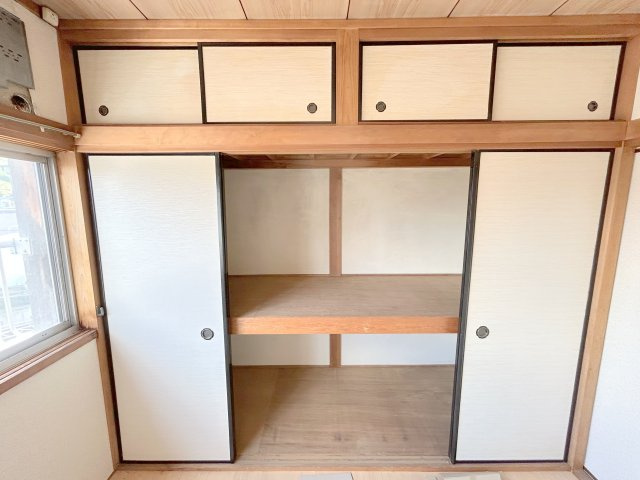 奈良市帝塚山２丁目戸建の収納