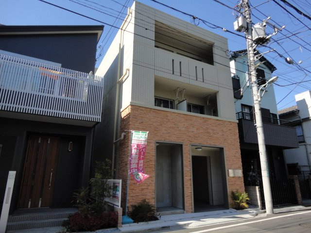 Ｌｅ　ｔｅｍｐｓ　ｈｅｕｒｅｕｘ　”Ｓ（ルタンウルーエス）の外観|外観写真（昼）