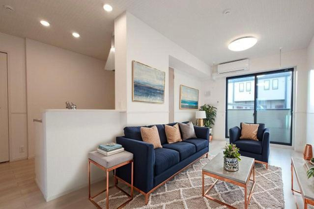 パークヒルズ利根六番館の居間・リビング