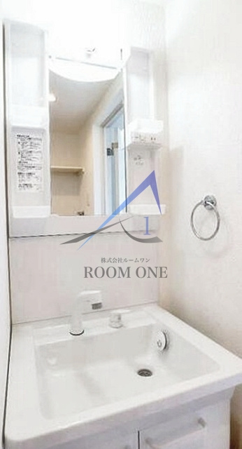 エルカーサ平和台の洗面所|洗面台です。