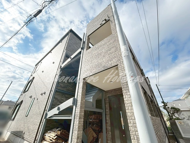 藤沢市片瀬３丁目のアパート