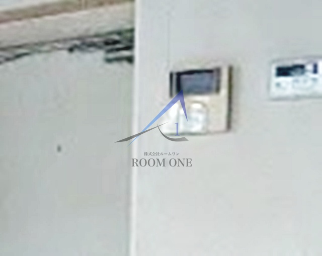 ライオンズマンション東神田のセキュリティ|モニター付きインターホンです。