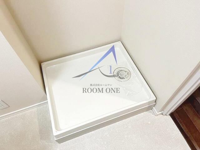 ブラウニ世田谷の設備|洗濯機置き場です。