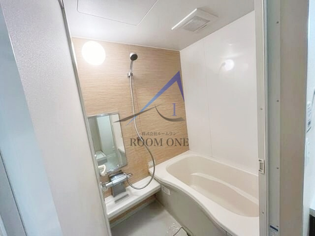 ブラウニ世田谷の浴室|お風呂です。