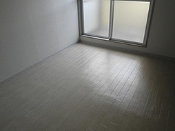 ピアシティ魚崎の洋室