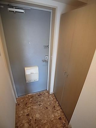 エスペラール御影の玄関