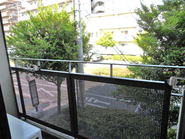 ロマネスク御影のバルコニー