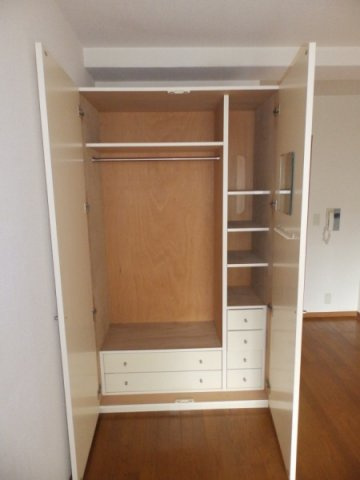 ブリックロード山の手の収納