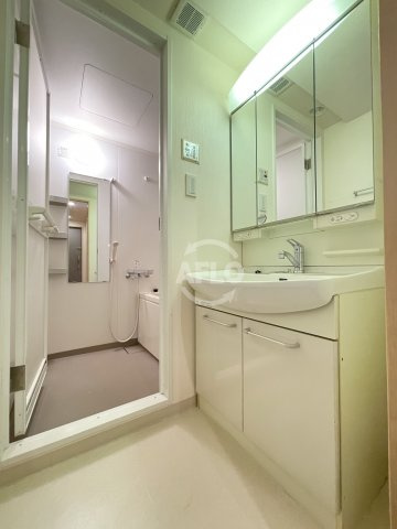 樹樹ガーデンの独立洗面台|樹樹ガーデン　洗面所