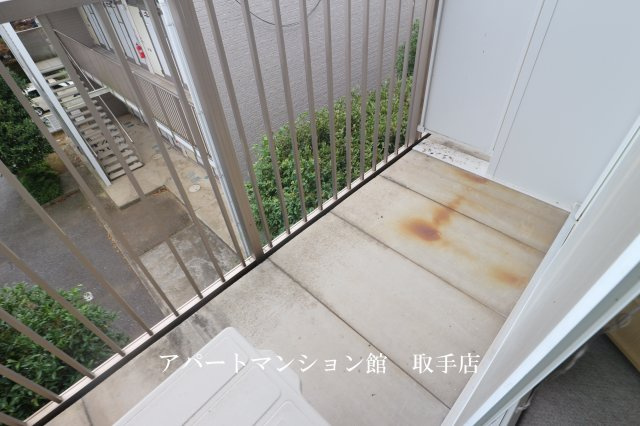 レオパレスグリーンハイツBのバルコニー