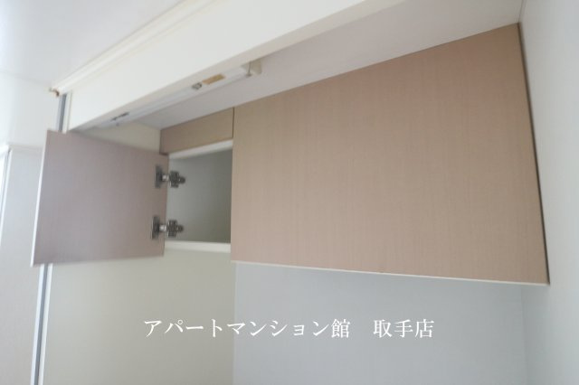 レオパレスグリーンハイツBの収納